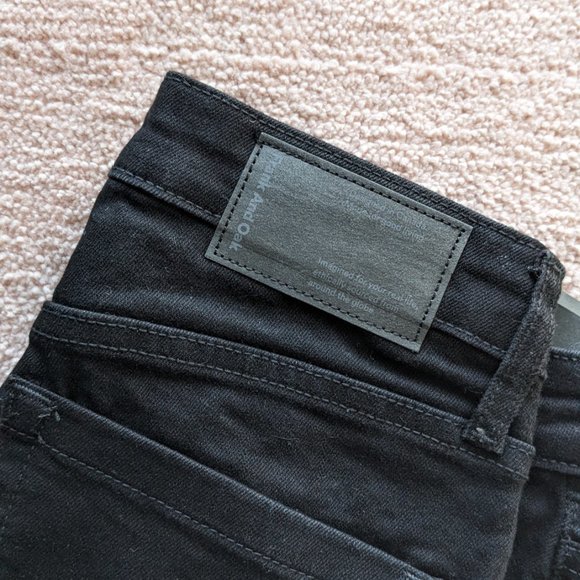 NWT Frank & Oak Debbie jeans, black, size 24 - Picture 3 of 5